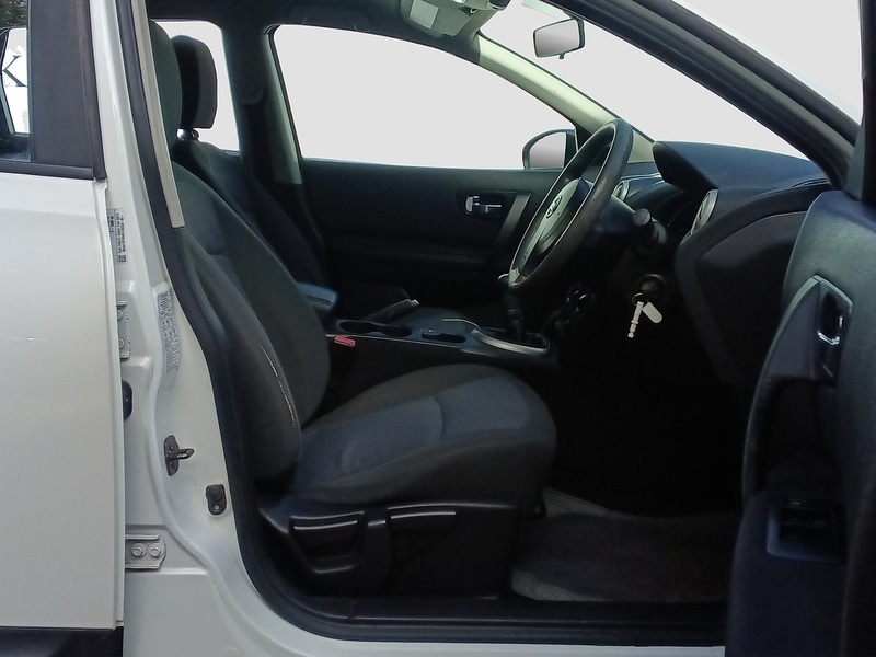 Used Nissan Qashqai 2011 for sale - 76482552: Photo 12