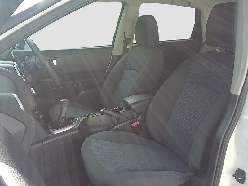 Used Nissan Qashqai 2011 for sale - 76482552: Photo 14