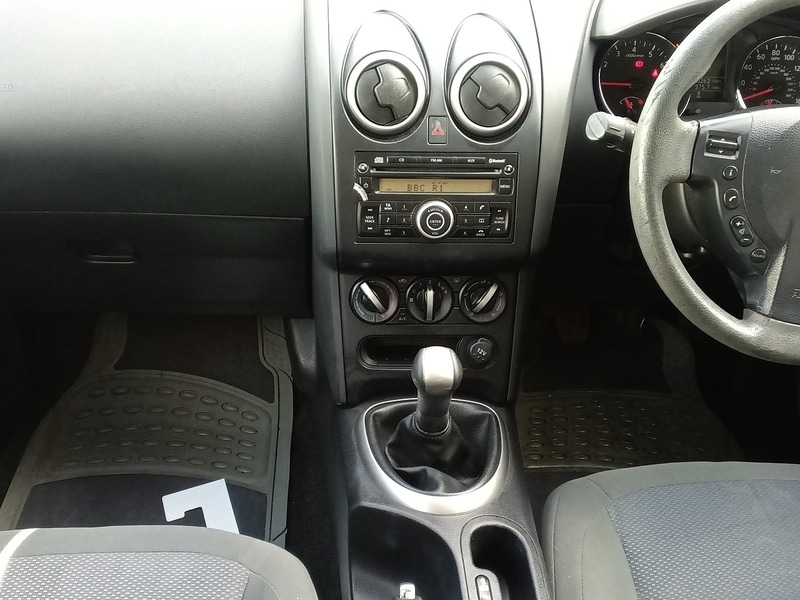 Used Nissan Qashqai 2011 for sale - 76482552: Photo 16