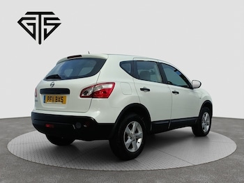Used Nissan Qashqai 2011 for sale - 76482552: Photo