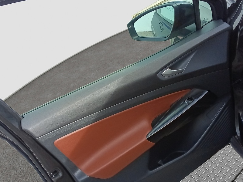 Used Volkswagen ID.4 2021 for sale - 76418010: Photo 17