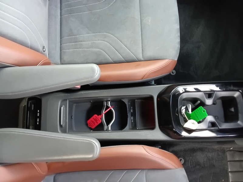 Used Volkswagen ID.4 2021 for sale - 76418010: Photo 32