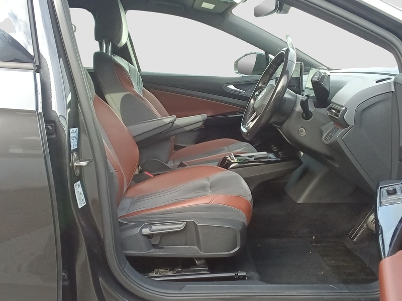 Used Volkswagen ID.4 2021 for sale - 76418010: Photo 8
