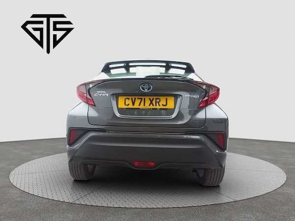 Used Toyota C-HR 2022 for sale - 76320062: Photo 4
