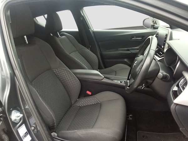 Used Toyota C-HR 2022 for sale - 76320062: Photo 7