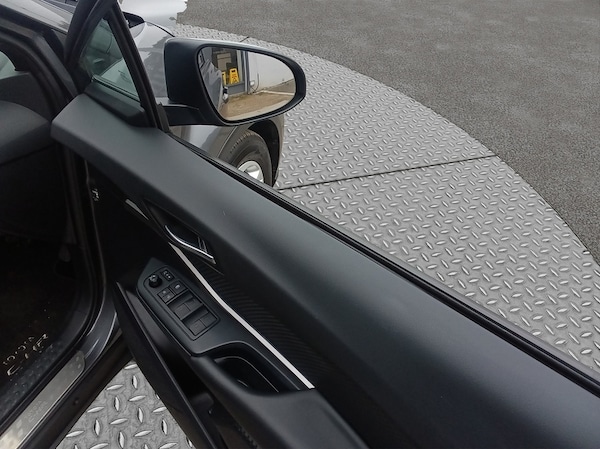 Used Toyota C-HR 2022 for sale - 76320062: Photo 8