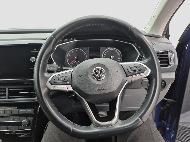 Used Volkswagen T-Cross 2025 for sale - 76047036: Photo 9