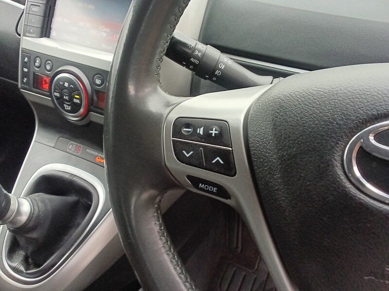 Used Toyota Verso 2014 for sale - 76599929: Photo 47