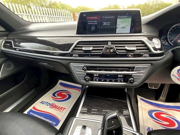 Used BMW 7 Series 2017 for sale - 64828157: Photo 100