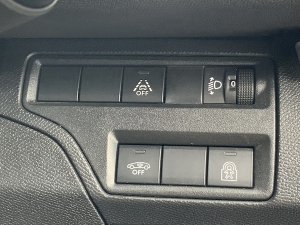 Used Peugeot 3008 2020 for sale - 72501670: Photo 24