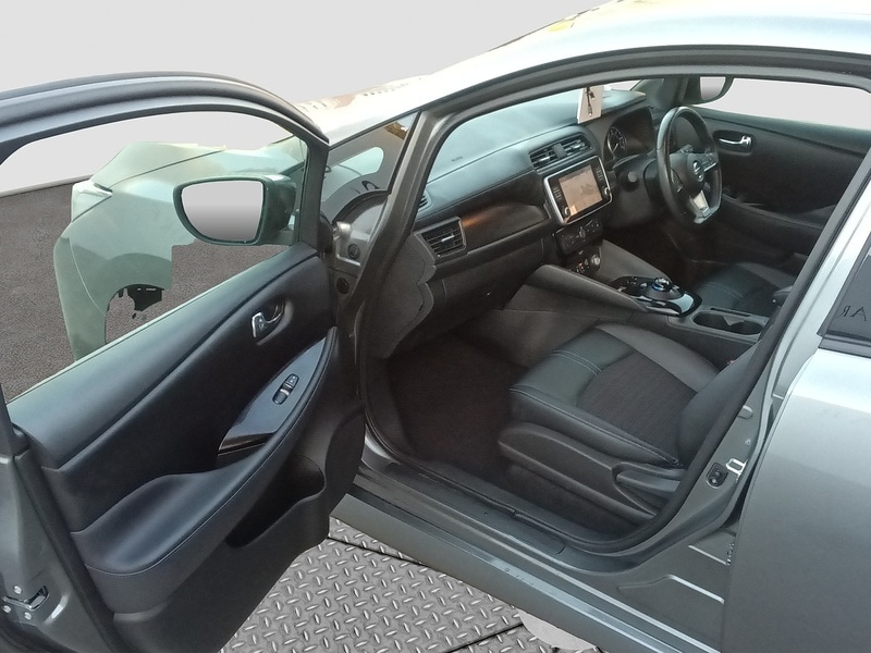 Used Nissan Leaf 2020 for sale - 76047040: Photo 21