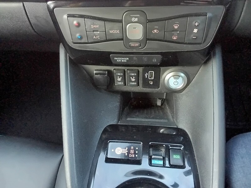 Used Nissan Leaf 2020 for sale - 76047040: Photo 24