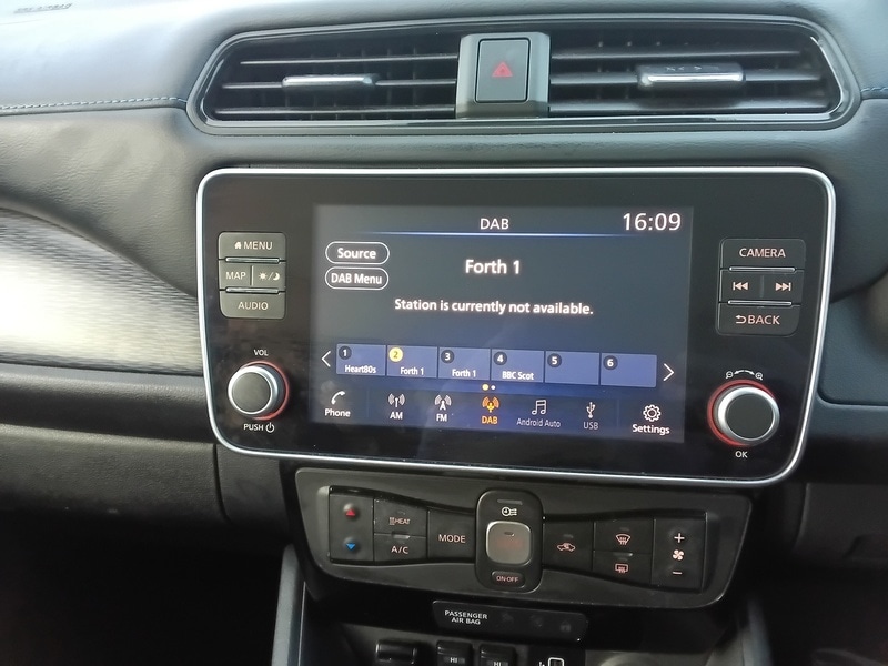 Used Nissan Leaf 2020 for sale - 76047040: Photo 30