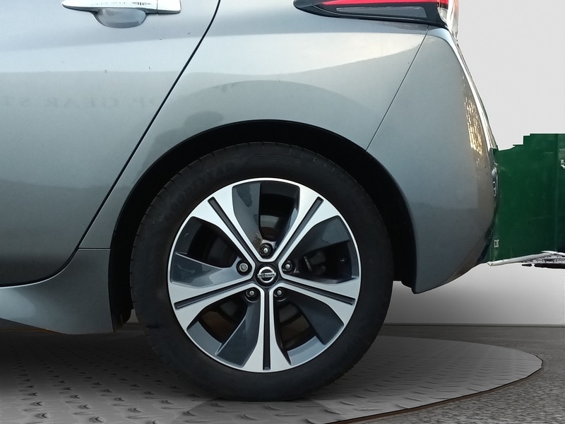 Used Nissan Leaf 2020 for sale - 76047040: Photo 43