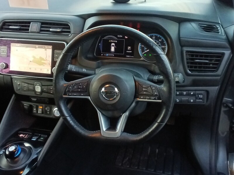 Used Nissan Leaf 2020 for sale - 76047040: Photo 9