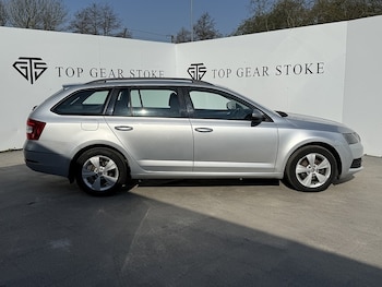 Used Skoda Octavia 2018 for sale - 74344157: Photo