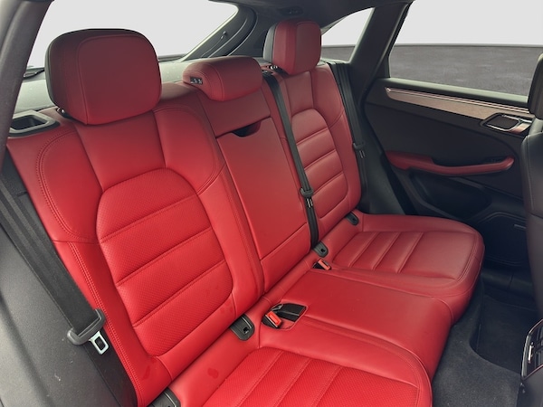 Used Porsche Macan 2025 for sale - 75148980: Photo 15