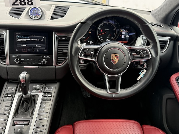Used Porsche Macan 2025 for sale - 75148980: Photo 31