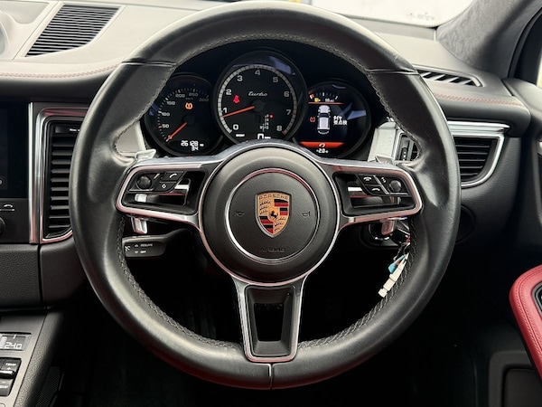 Used Porsche Macan 2025 for sale - 75148980: Photo 32