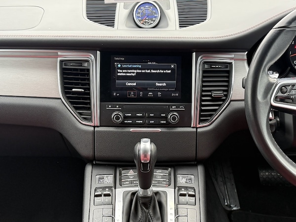 Used Porsche Macan 2025 for sale - 75148980: Photo 33