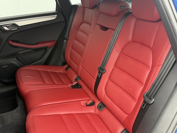 Used Porsche Macan 2025 for sale - 75148980: Photo 41