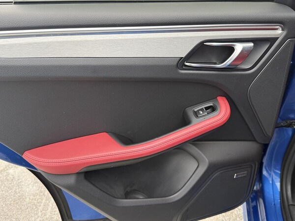 Used Porsche Macan 2025 for sale - 75148980: Photo 43