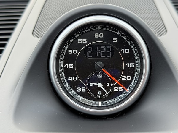 Used Porsche Macan 2025 for sale - 75148980: Photo 58