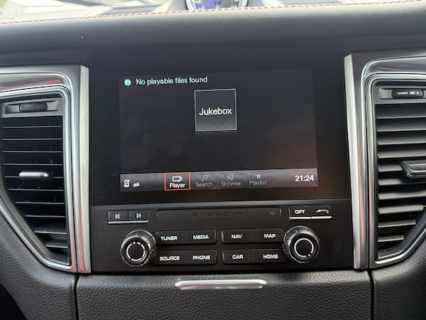 Used Porsche Macan 2025 for sale - 75148980: Photo 63