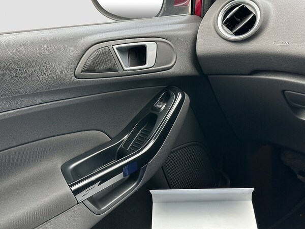 Used Ford Fiesta 2014 for sale - 73815407: Photo 16