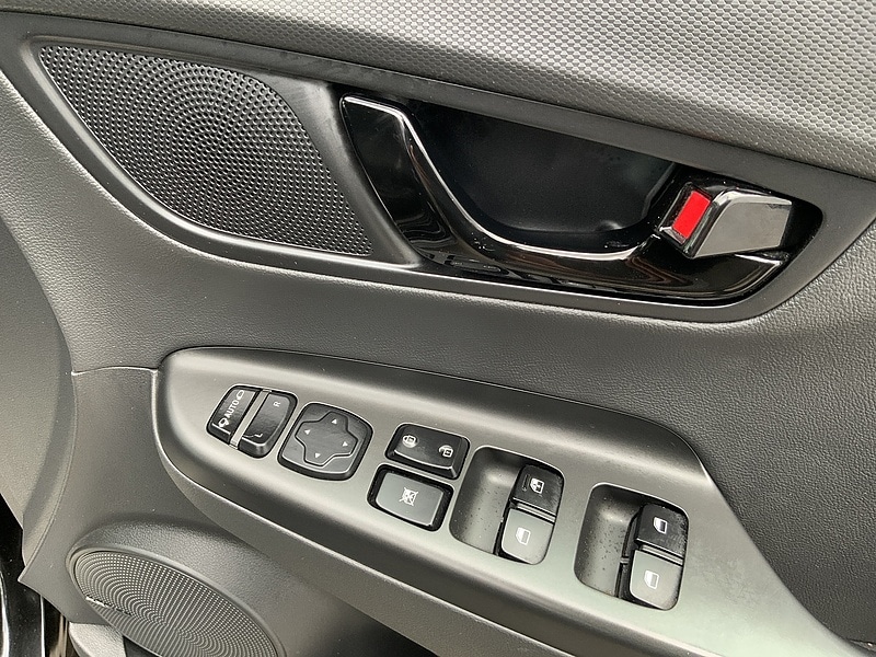 Used Hyundai KONA 2019 for sale - 76047160: Photo 10