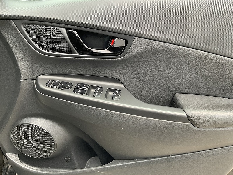 Used Hyundai KONA 2019 for sale - 76047160: Photo 9