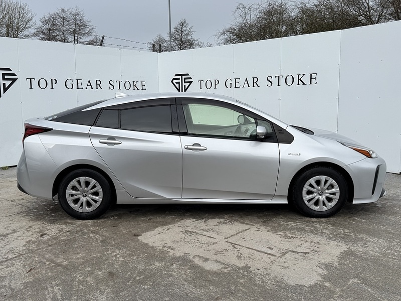 Used Toyota Prius 2025 for sale - 76047123: Photo 2