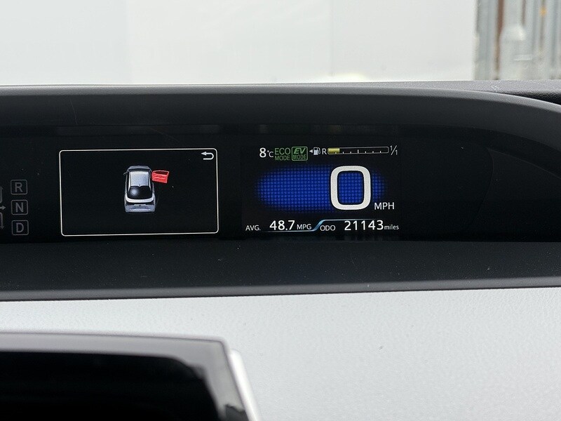 Used Toyota Prius 2025 for sale - 76047123: Photo 31