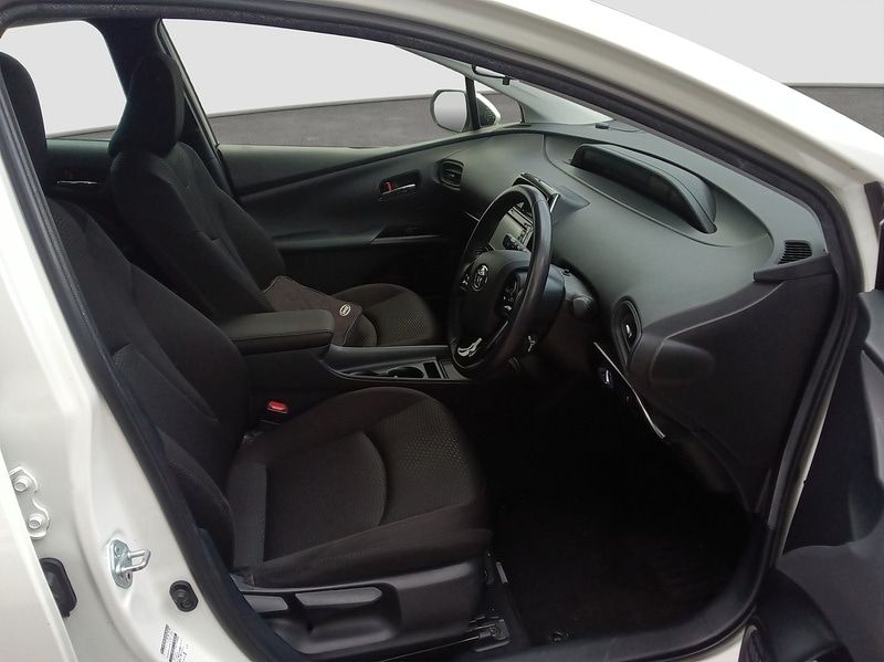 Used Toyota Prius 2025 for sale - 76047140: Photo 13