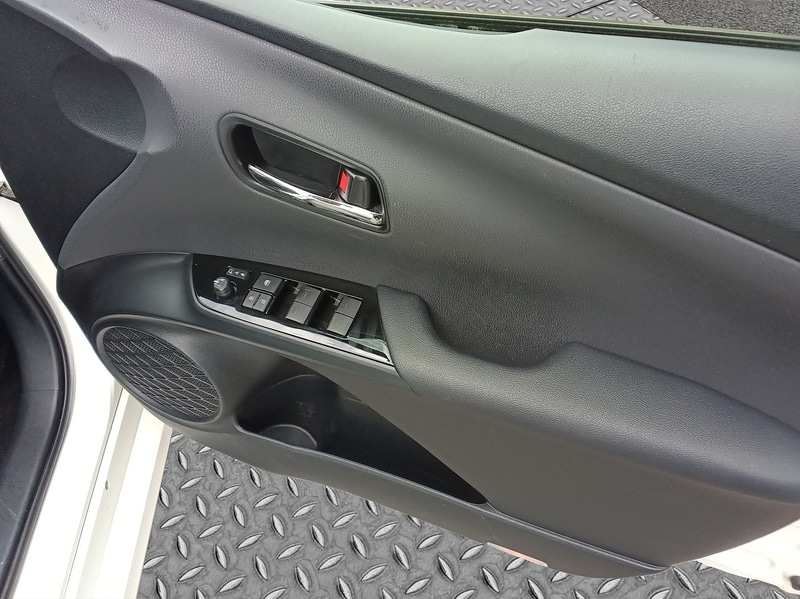 Used Toyota Prius 2025 for sale - 76047140: Photo 14