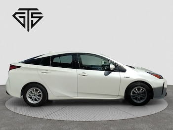 Used Toyota Prius 2025 for sale - 76047140: Photo 2