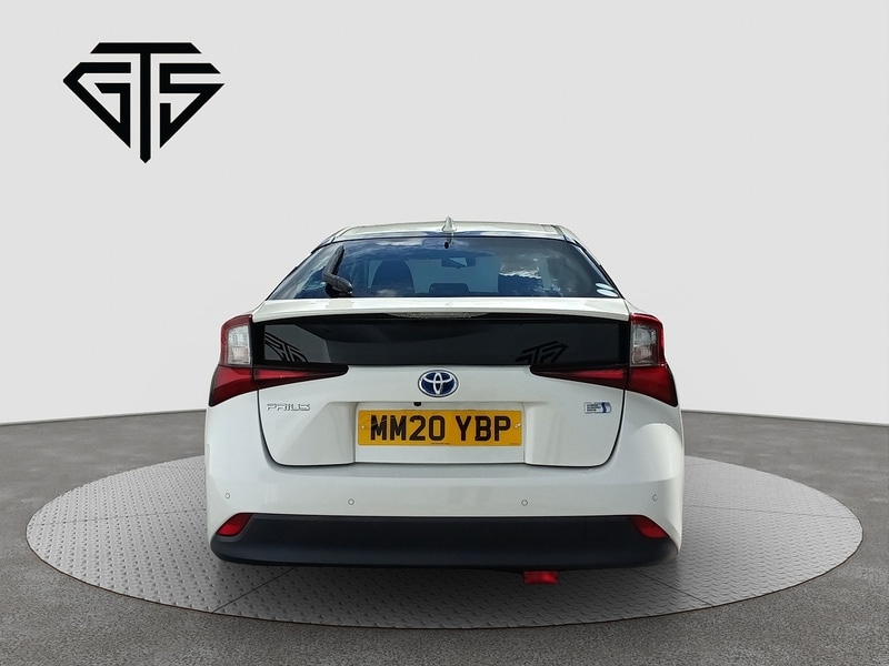 Used Toyota Prius 2025 for sale - 76047140: Photo 4