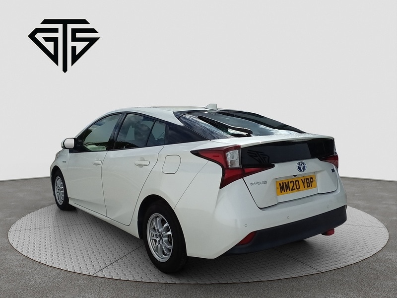 Used Toyota Prius 2025 for sale - 76047140: Photo 5
