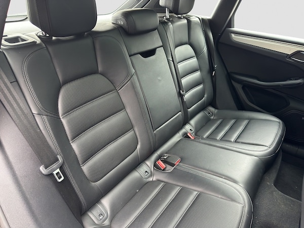 Used Porsche Macan 2018 for sale - 74360759: Photo 16