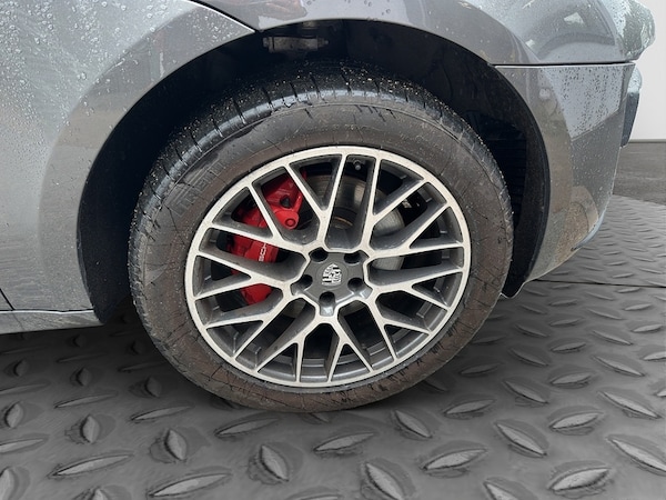 Used Porsche Macan 2018 for sale - 74360759: Photo 24