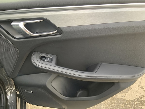 Used Porsche Macan 2018 for sale - 74360759: Photo 34