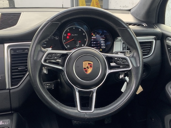 Used Porsche Macan 2018 for sale - 74360759: Photo 40