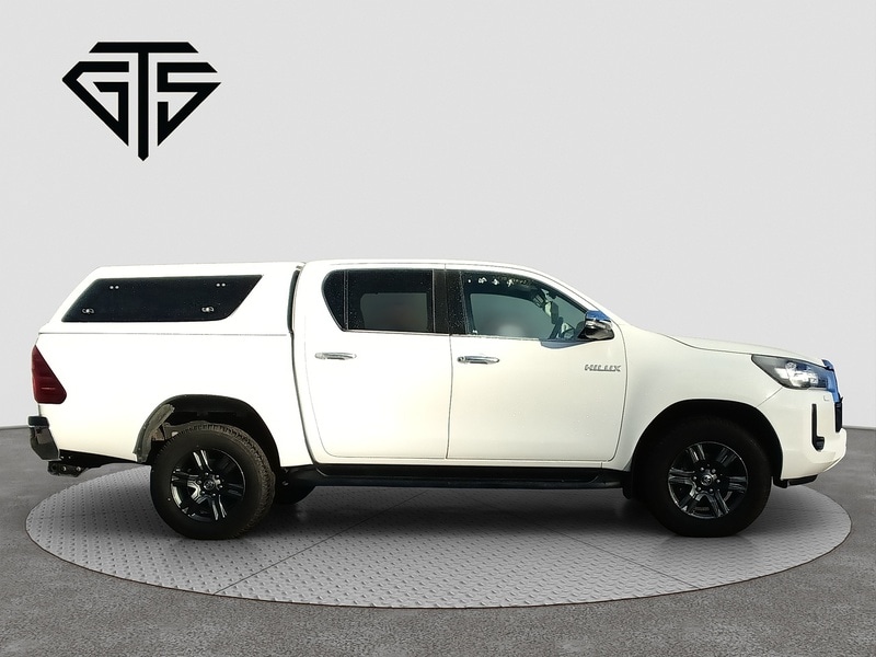 Used Toyota Hilux 2021 for sale - 76413339: Photo 2