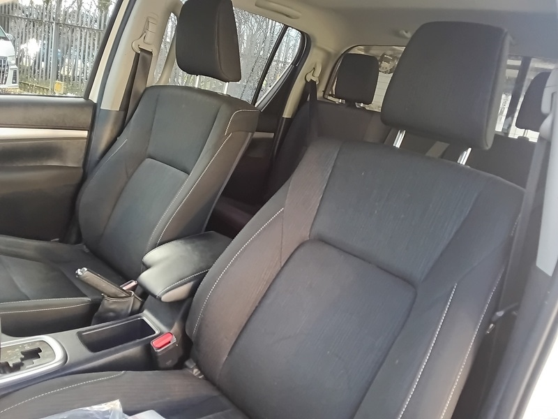 Used Toyota Hilux 2021 for sale - 76413339: Photo 37