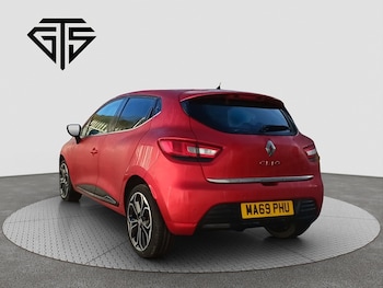 Used Renault Clio 2019 for sale - 78712163: Photo