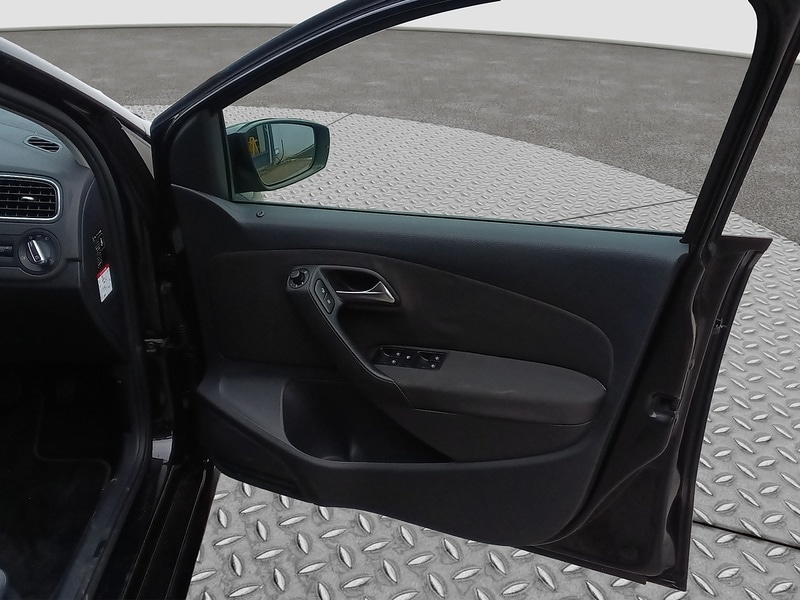 Used Volkswagen Polo 2025 for sale - 76047028: Photo 39