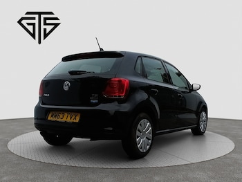 Used Volkswagen Polo 2014 for sale - 76047028: Photo
