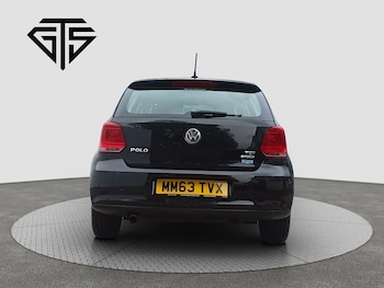 Used Volkswagen Polo 2014 for sale - 76047028: Photo