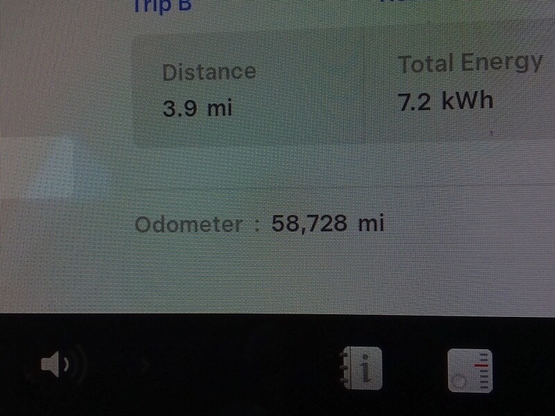 Used Tesla Model 3 2021 for sale - 76413332: Photo 24