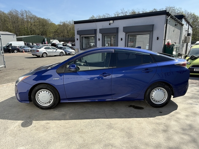 Used Toyota Prius 2023 for sale - 76047065: Photo 8